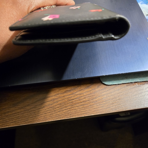 Kate Spade Black Floral Wallet - Picture 9 of 9